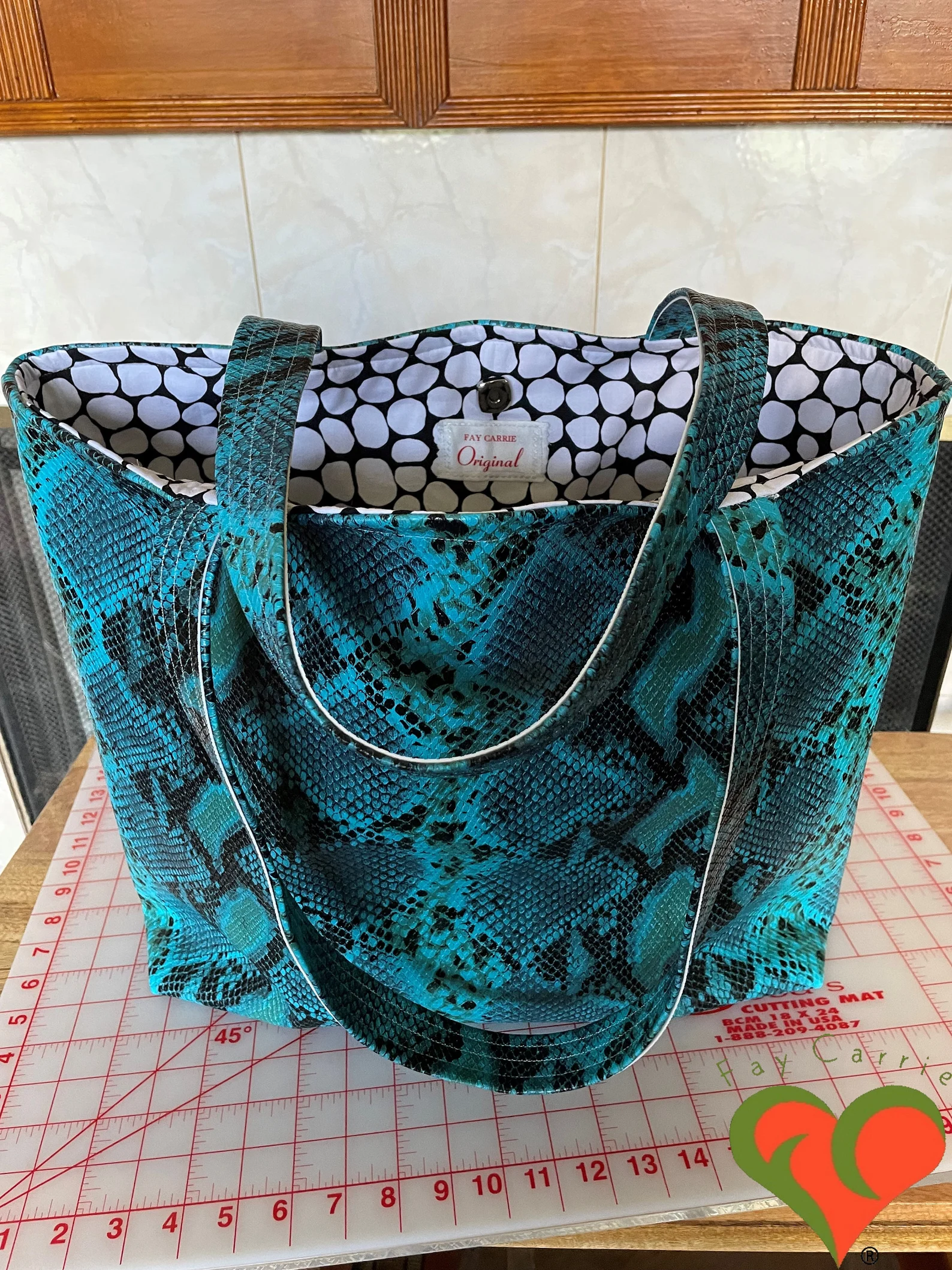 Burmese Python Leather Gorgeous Designer Burmese Python Snake Faux Leather Bag. Magnetic Snap ...