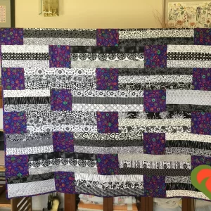 Stunning Black & White Quilt-Comfort Quilt-Throw Quilt-Twin Bed Coverlet Quilt-ModernQuilt. Handmade One of A Kind Quilt. Measures 57"x71".